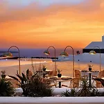 Hotel Santo Pure & 5*