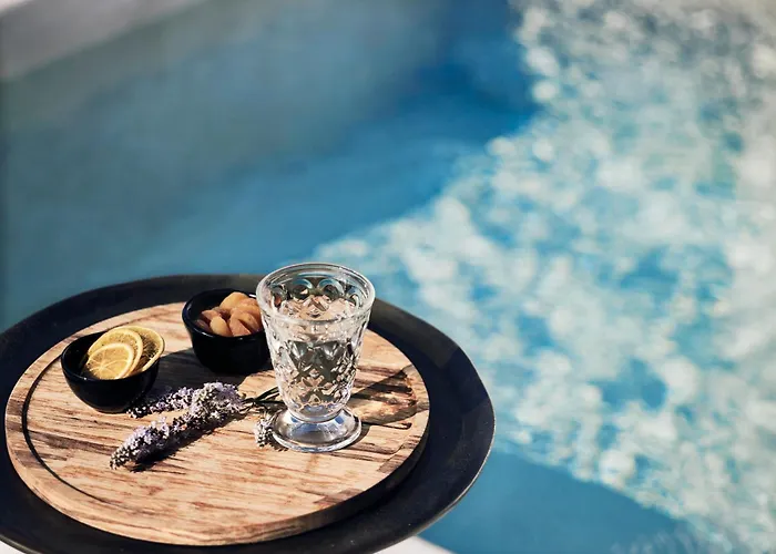 Santo Pure & Hotel Oia