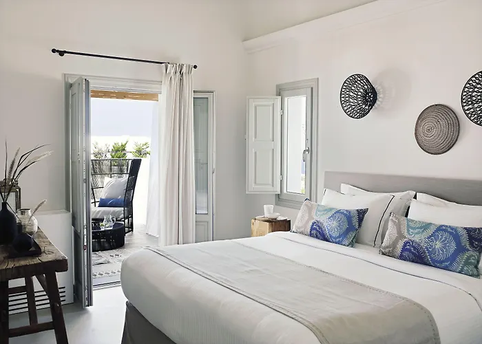 Santo Pure & Hotel Oia