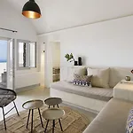 Santo Pure & Oia