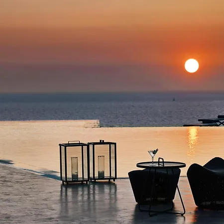 Santo Pure & Hotel Oia