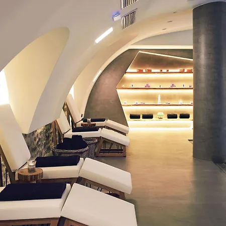 Hotel Santo Pure & 5*