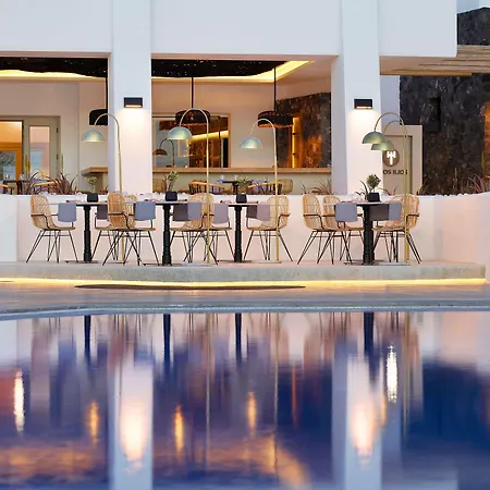Santo Pure & Hotel Oia (Santorini)