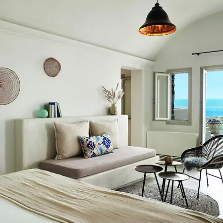 Szálloda Santo Pure & Ía